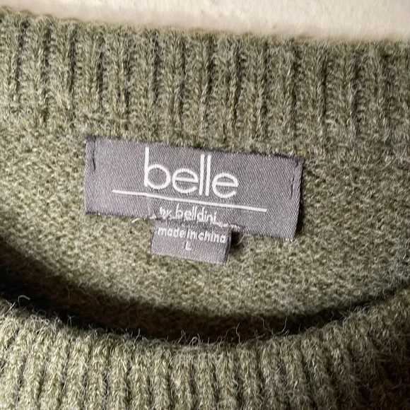 Belle by Belldini women’s crew neck high dimensional sweater in green and size L - Picture 3 of 8